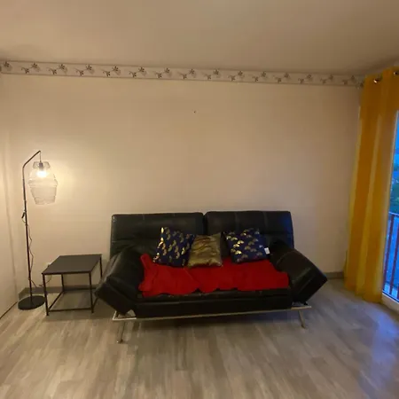 Le Verlaine Apartman Rombas