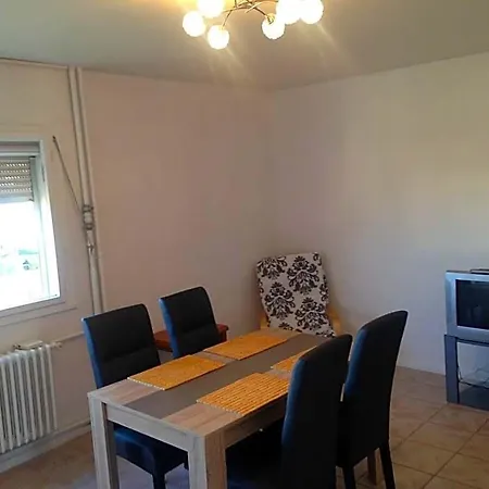 Le Verlaine Apartmán *